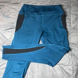 Sea blue yoga leggings
